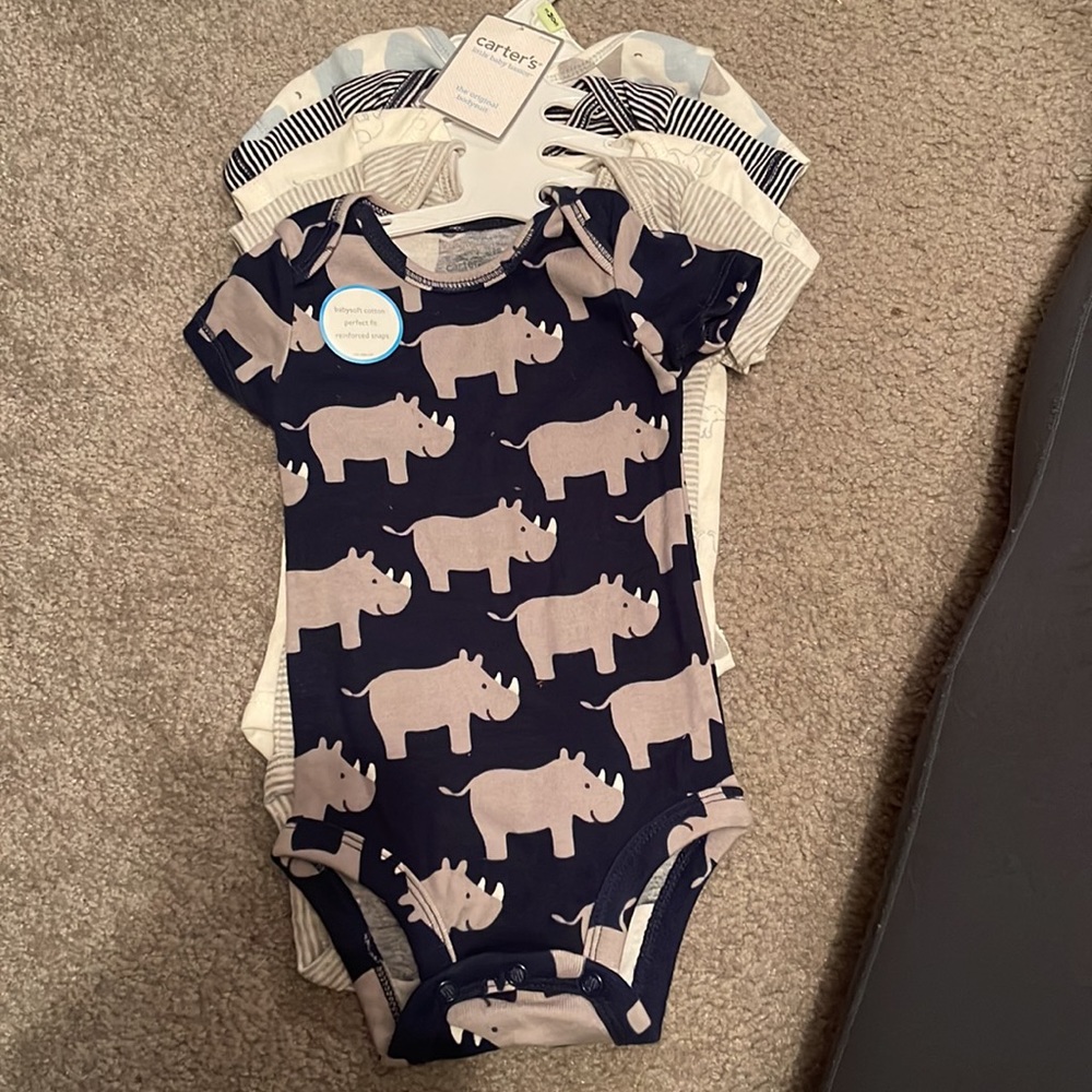 Five Carter’s 3 month boy onesies.